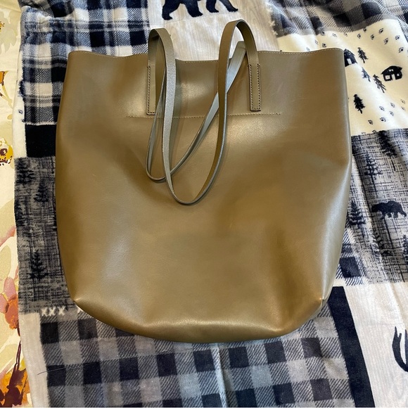 Madewell $188 The Essential Tote in Leather Burnt Olive NN121 D3 - Picture 11 of 13